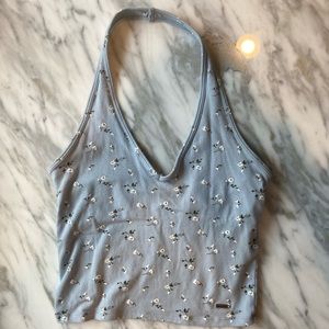 Cute, Summery, Light Blue top with gorgeous flower Pattern🩵🤍